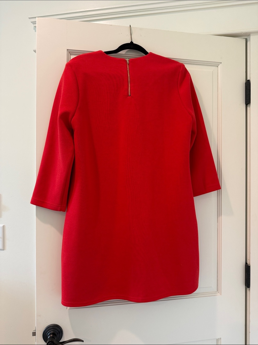 Tuckernuck Bright Red Knit Top with Navy Trim Label - Picture 3 of 3